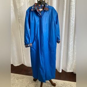 Vintage EUC Talbots sz M blue raincoat trench coat mac flannel lined Y2K
